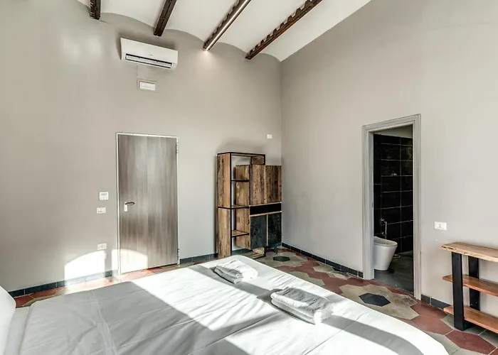 Borgo Ripa Urban Travel Hostel