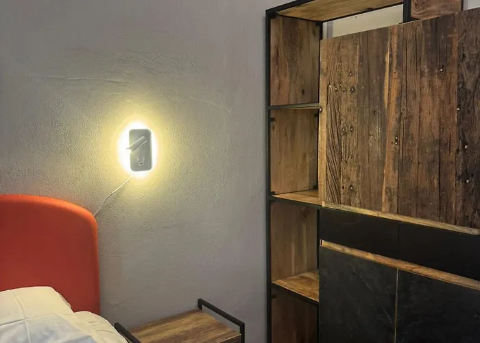 Hostel Borgo Ripa Urban Travel *