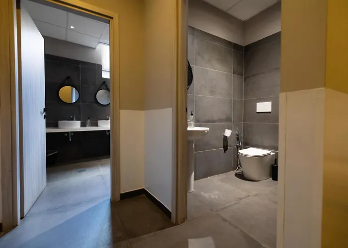 Borgo Ripa Urban Travel Hostel
