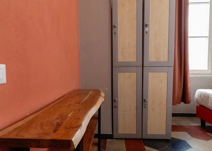 Borgo Ripa Urban Travel Hostal Roma