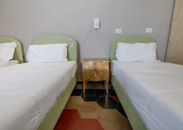Hostal Borgo Ripa Urban Travel