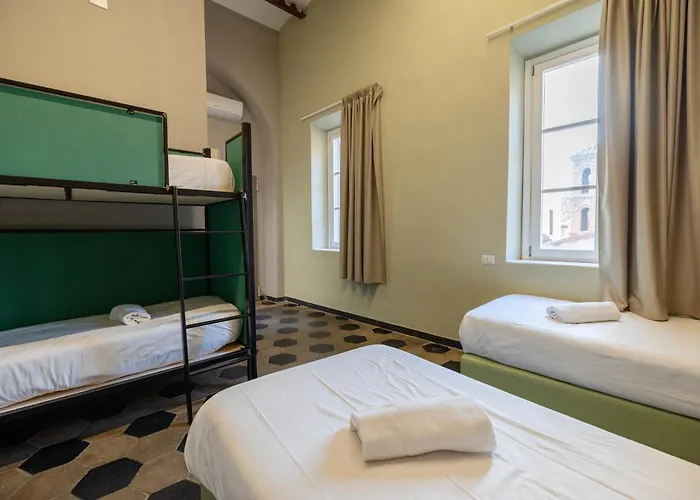 Hostel Borgo Ripa Urban Travel