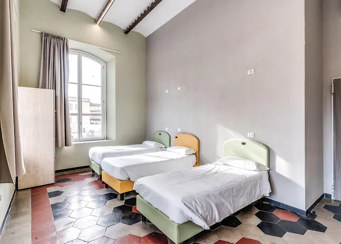 Borgo Ripa Urban Travel Hostel *